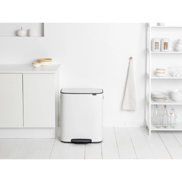 Бак для сміття Brabantia Bo Pedal Bin 60 л білий (211300) 00800880 фото