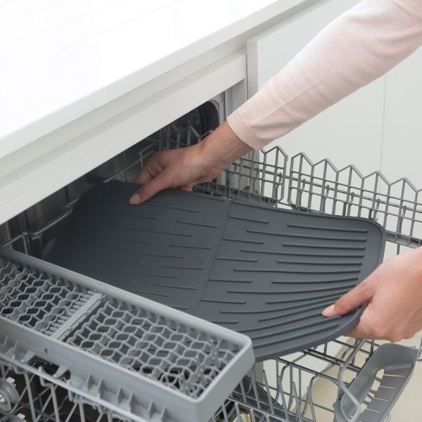 Килимок для сушки посуду силіконовий Brabantia Dish Washing + Organising 44х32 см темно-сірий (117442) 117442 фото