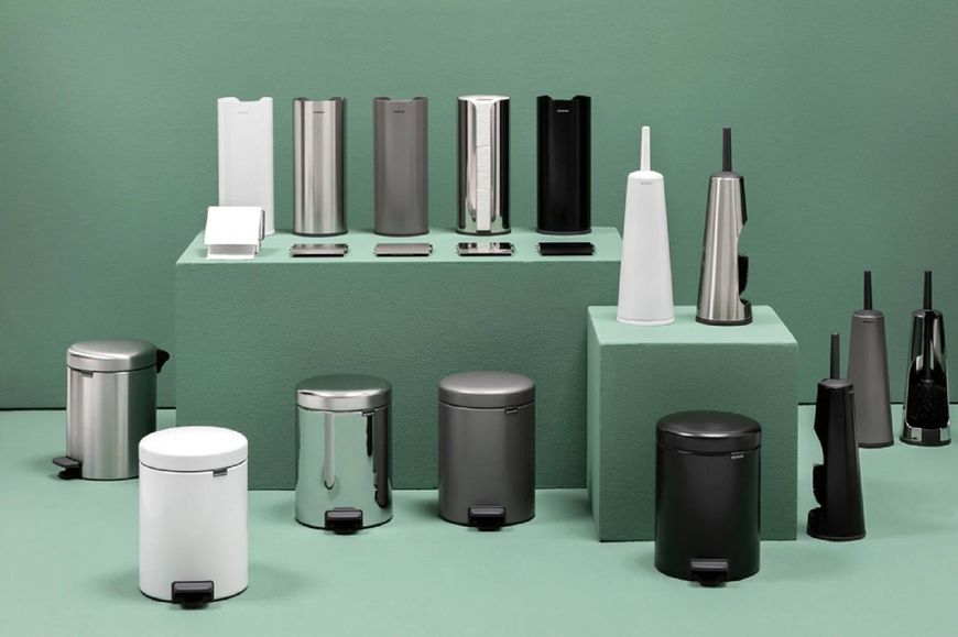 Бак для мусора с педалью Brabantia NewIcon Pedal Bin 5 л черный (112928) 112928 фото