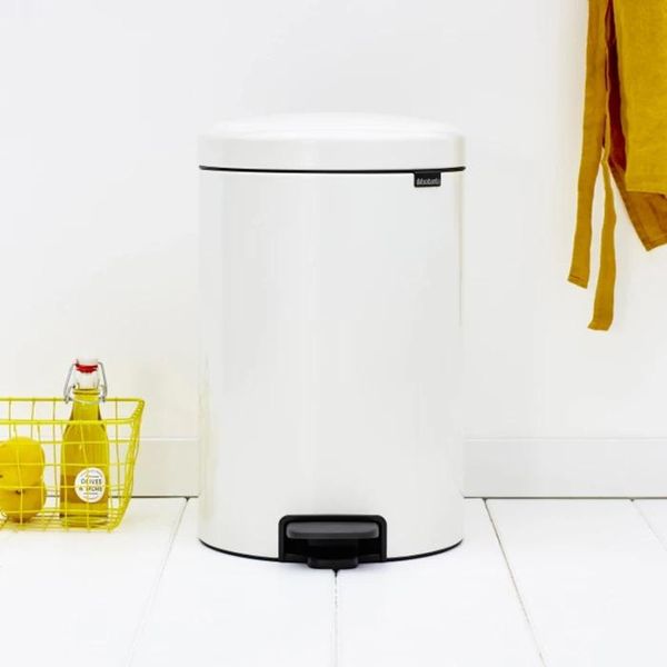 Бак для мусора с педалью Brabantia NewIcon Pedal Bin 20 л белый (111846) 111846 фото