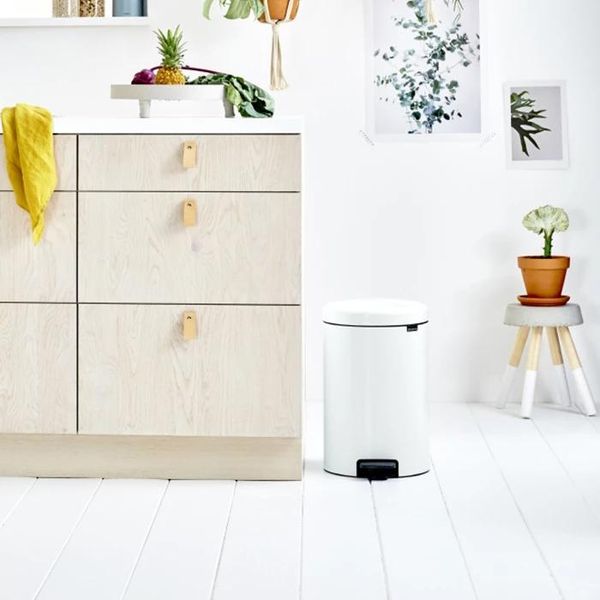 Бак для сміття з педаллю Brabantia NewIcon Pedal Bin 20 л білий (111846) 111846 фото