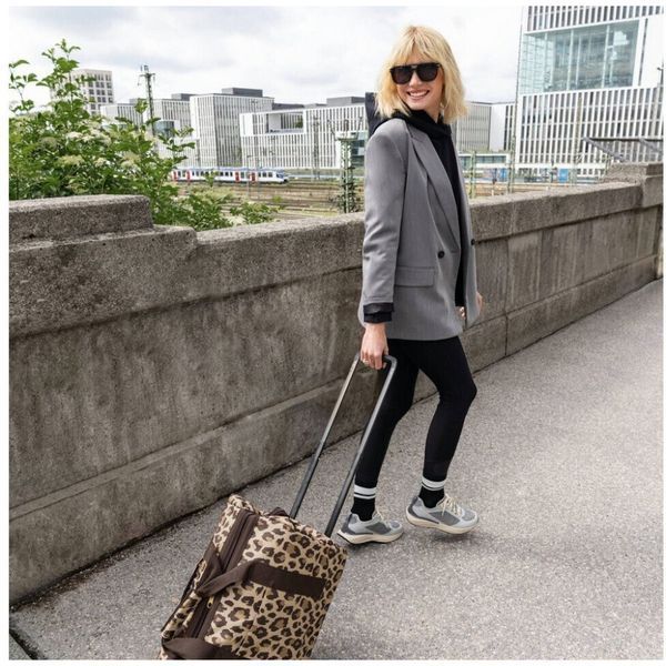 Дорожная сумка-тележка Reisenthel Allrounder Trolley Leo Macchiato (MP6047) 03600975 фото