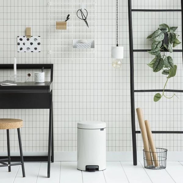 Бак для сміття з педаллю Brabantia NewIcon Pedal Bin 12 л білий (111969) 111969 фото