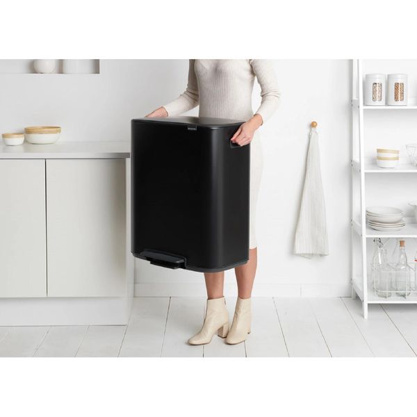 Бак для мусора с педалью двухсекционный 2х30 л Brabantia Bo Pedal Bin черный (211508) 211508 фото