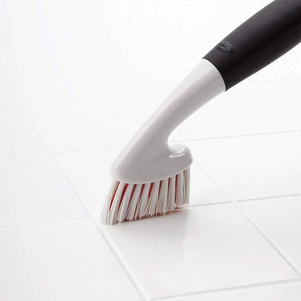 Щітка трикутна для очищення OXO Cleaning Products Good Grips 26 см (37481) 37481 фото