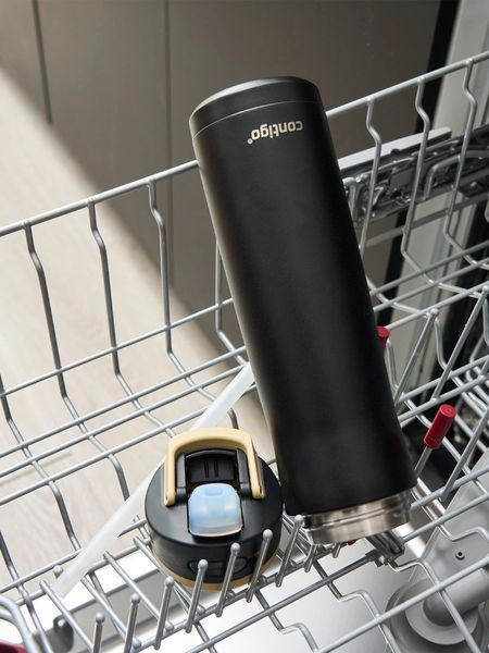 Термопляшка Contigo Ashland Chill 2.0 720 мл Licorice (2264158) 2264158 фото